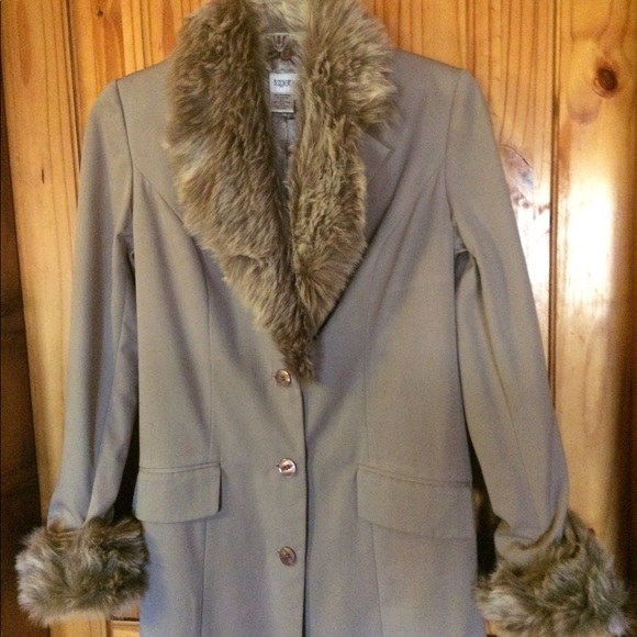 Together brand Coat w/Removable Fur Trim - Picture 2 of 11